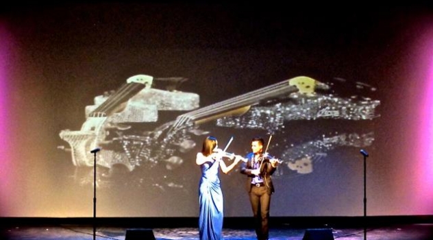 Linzi Stoppard Violinist & FUSE’s New Theatre Production Show